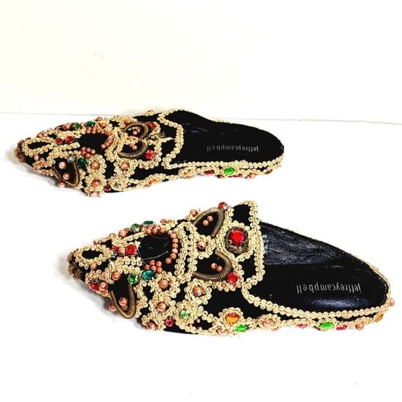 Jeffery Campbell  - Picture 1 of 13